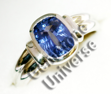 Mind blowing and Lustrous Unheated Sri Lankan Blue Sapphire set in Gents ring!Magical