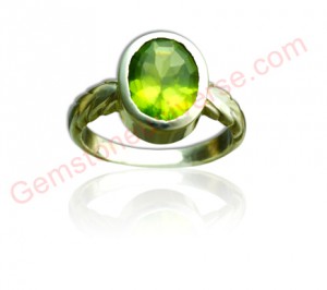 Natural Untreated Pakistan Peridot of 2.65 Carats Gemstoneuniverse.com Natural Untreated Pakistan Peridot of 2.65 Carats Gemstoneuniverse.com