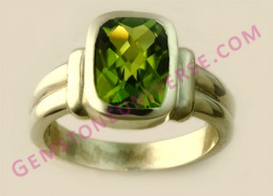 Natural Untreated Chinese Peridot of 2.16 carats Gemstoneuniverse.com Natural Untreated Chinese Peridot of 2.16 carats Gemstoneuniverse.com