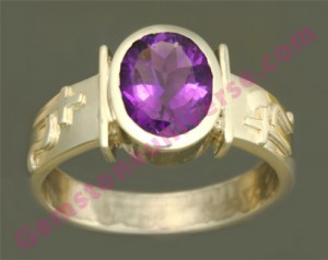 Natural Untreated Madagascar Amethyst of 3.10 carats Gemstoneuniverse.com Natural Untreated Madagascar Amethyst of 3.10 carats Gemstoneuniverse.com