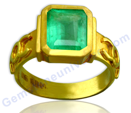 Revel in the brilliance and exceptional clarity of this Spring green fully natural and unenhanced Colombia Emerald! Natural Emerald – The gemstone of the Planet of Business – Mercury! Gemstoneuniverse.com