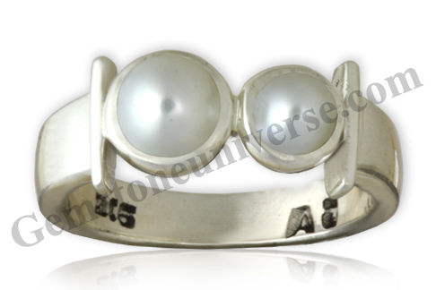 Again the most unique way to implement gem therapy without compromising on the quality! 2 Natural pearls set in a sterling silver ring! Natural Pearl the gem of the planet on the mind – Moon! Gemstoneuniverse.com