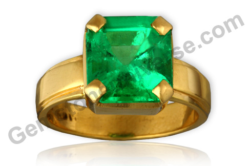 Extremely rare 4+ carats fully natural and un-enhanced Colombian Emerald with exceptional lustre and deep intensity of color. Emerald- The gem for Mercury! Gemstoneuniverse.com