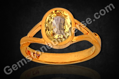 Mellow Richness – Natural Yellow Sapphire Set in Gold as a Talisman