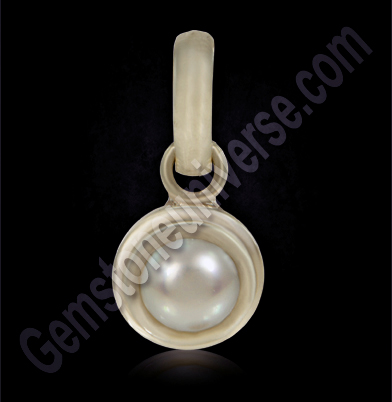 The Blessings of Moon with a Lustrous Basra Pearl! The power of Vedic Gems