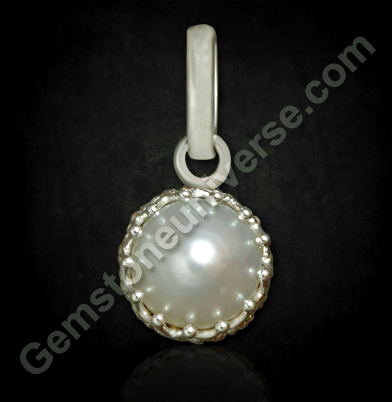 Natural Pearls for Elegance – Softness of the Lunar Energies