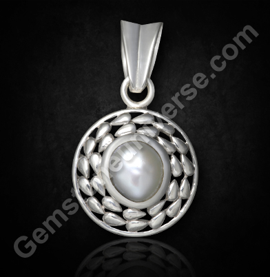 Touch the Cold Flame - Australian Natural Pearl in a Pendant