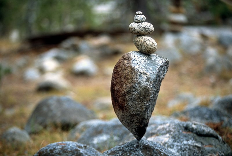 The Pearl confers one with Balanced Thinking